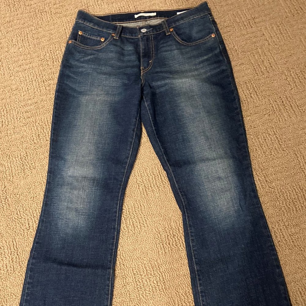 Levi's Women's 415 Bootcut Jeans